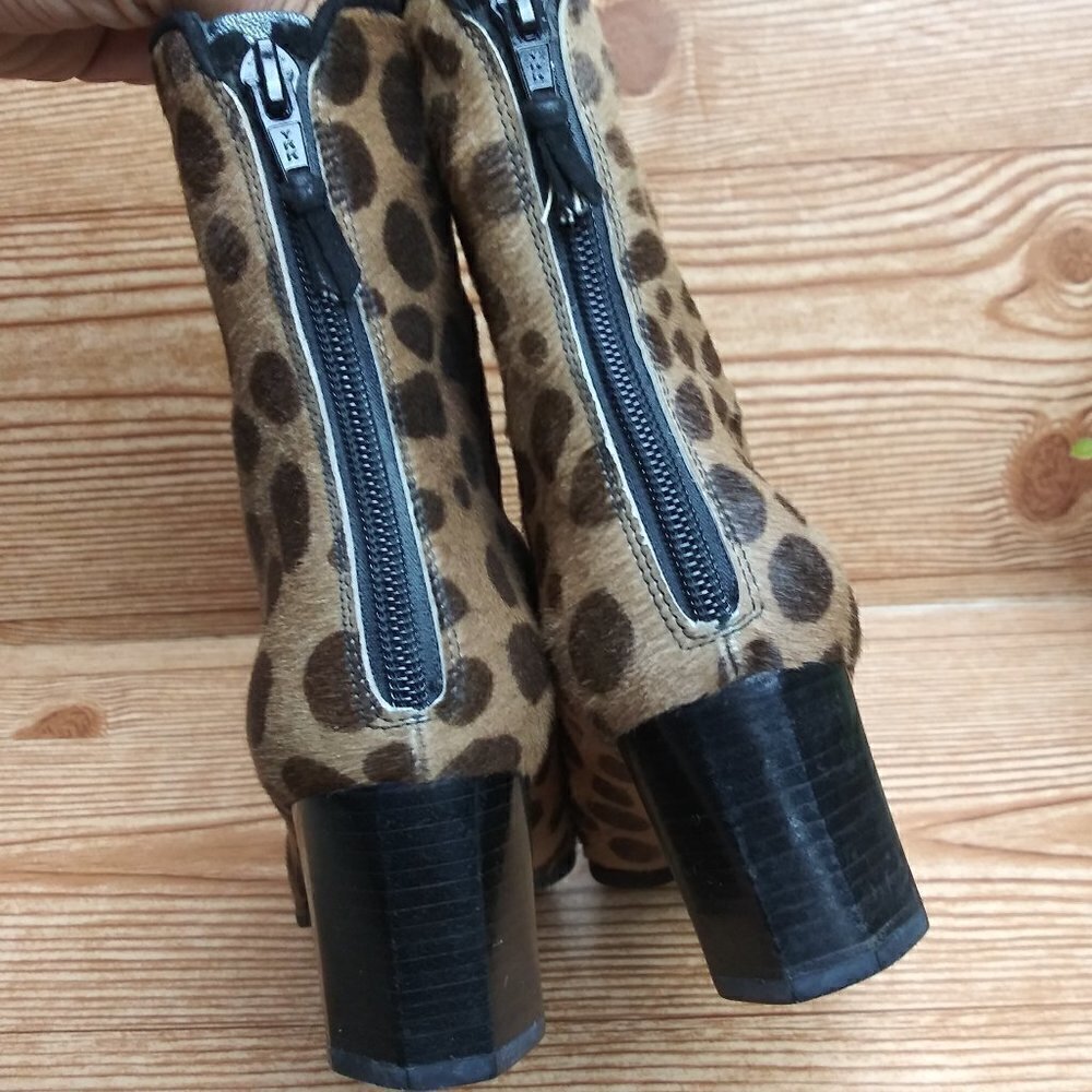 Stuart Weitzman Ponyhair Ankle Boots woman size 6M Brown Animal Print block heel - Picture 8 of 13